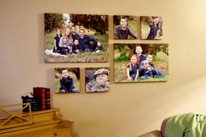 how-to-create-a-living-room-picture-collage