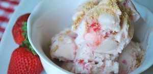 Strawberry Cheesecake Frozen Yogurt Edit