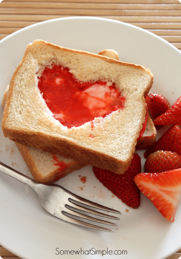 Heart-shaped Eggs in Toast