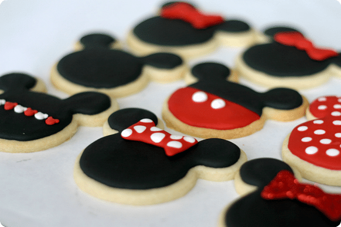 mickey and minnie mouse cookies