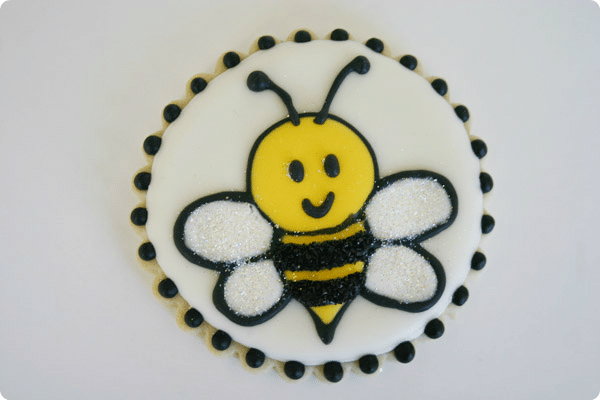 another finished bumble bee cookie design