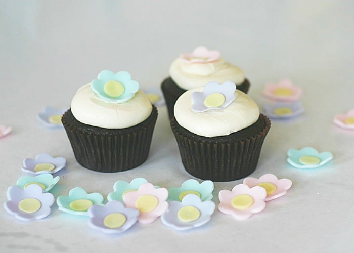 How To Frost Cupcakes How To Frost Cupcakes