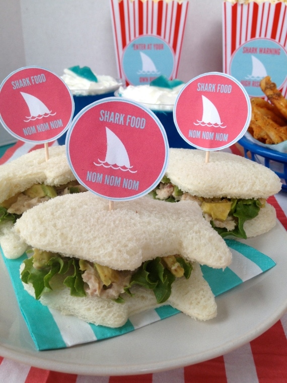 Shark themed date night! A date your guy will love as much as you will. Eat shark themed food, decorate victim sugar cookies and watch Shark Week or JAWS!
