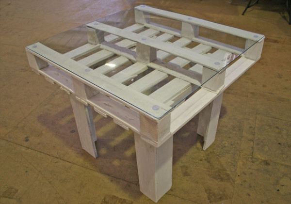 wooden-pallet-table-9