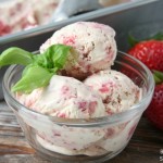 No-Churn Strawberry Ice Cream