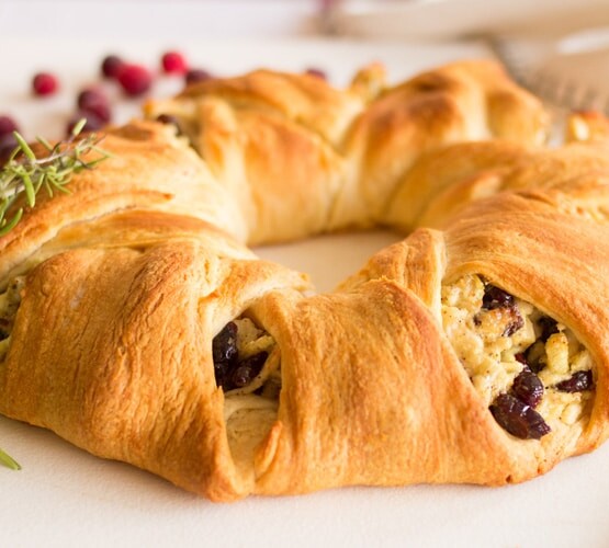 turkey cranberry croissant wreath