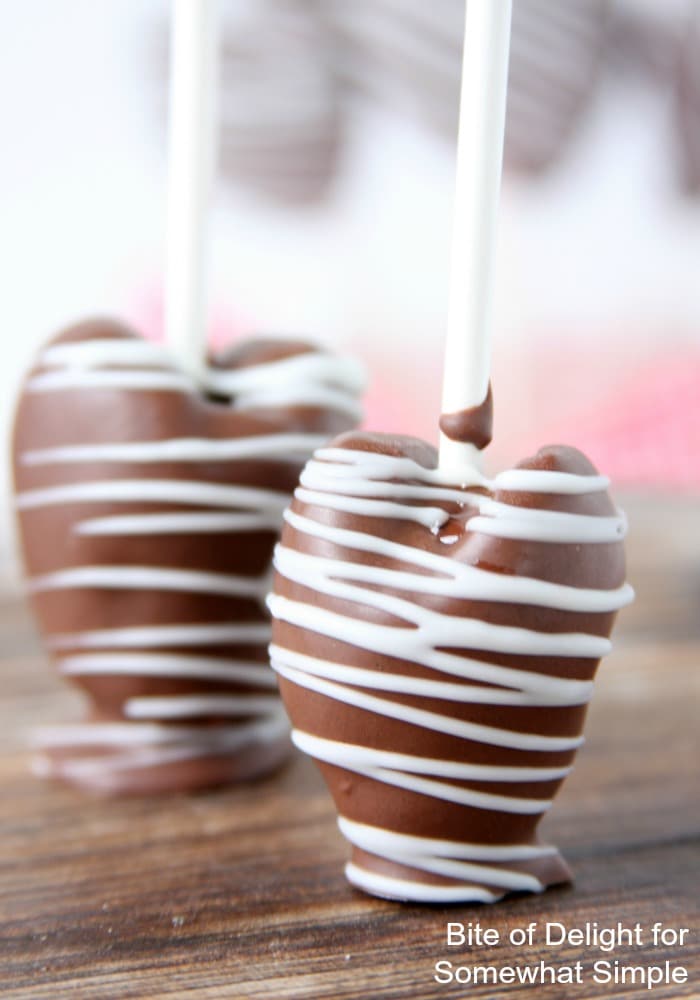 Chocolate Covered Strawberry Heart Pops | Valentine's Day | Easy Recipe