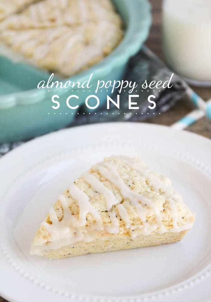 These almond poppy seed scones are soft and flaky. This scone recipe is super simple to make and tastes amazing!  Not only are the easy to make but they taste amazing! They make an easy and delicious breakfast or brunch! #poppyseedscones #howtomakescones #bestpoppyseedsconesrecipe #almondpoppyseedscones #sweetbreakfastrecipe via @somewhatsimple