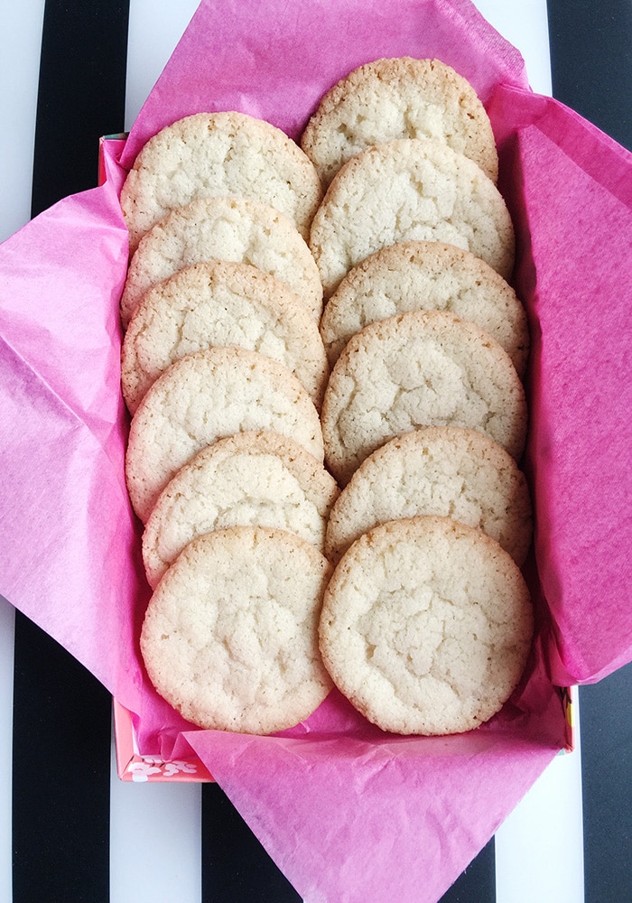 These butter cookies are just the right thing to satisfy a cookie craving. Even better, they’re really easy to make and you probably already have all the ingredients on hand. via @somewhatsimple