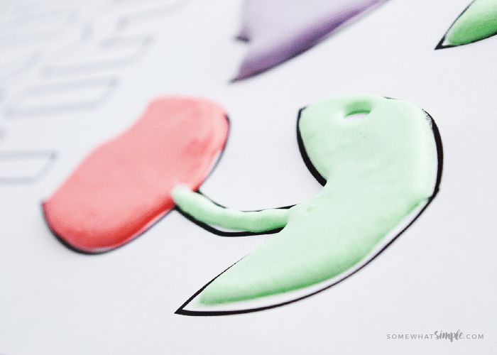 How to Make Simple-Ingredient Easy Puffy Paint - Living Well Mom