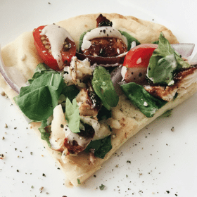 Habanero Chicken Flatbread with Red Onions