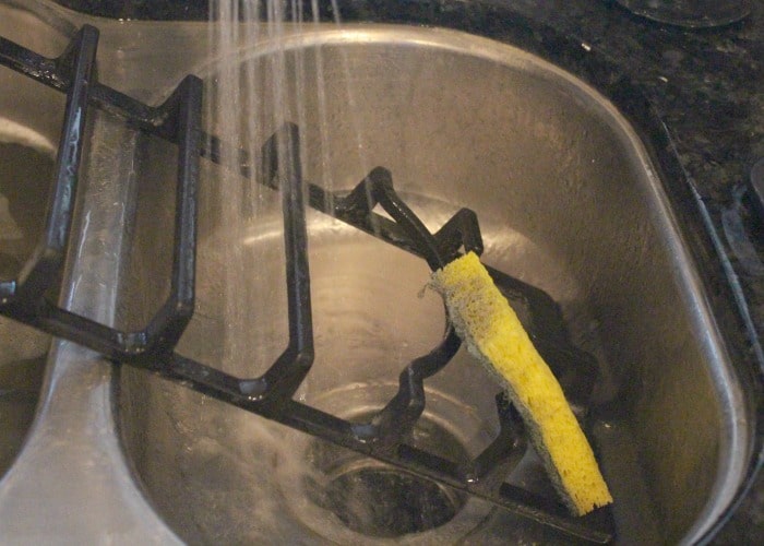 How to Clean Your Stove 10