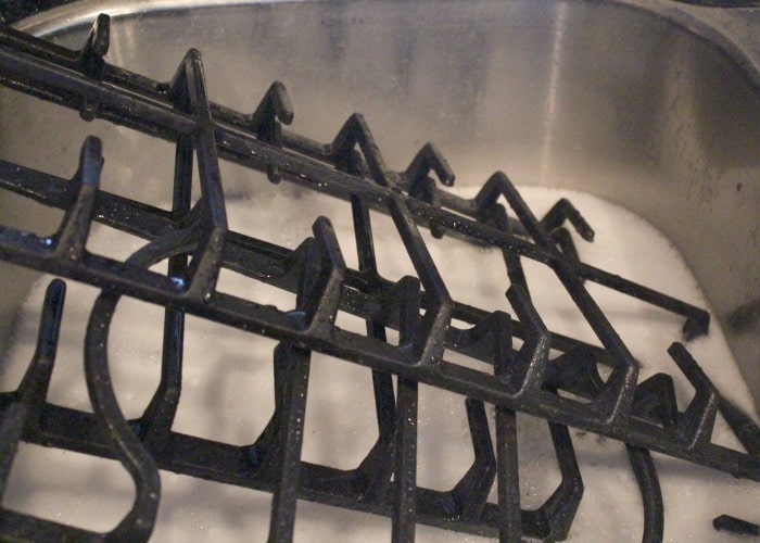 How to Clean Your Stove 5