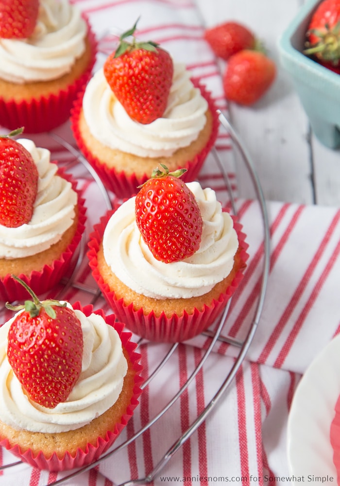 Strawberry and White Chocolate Cupcakes