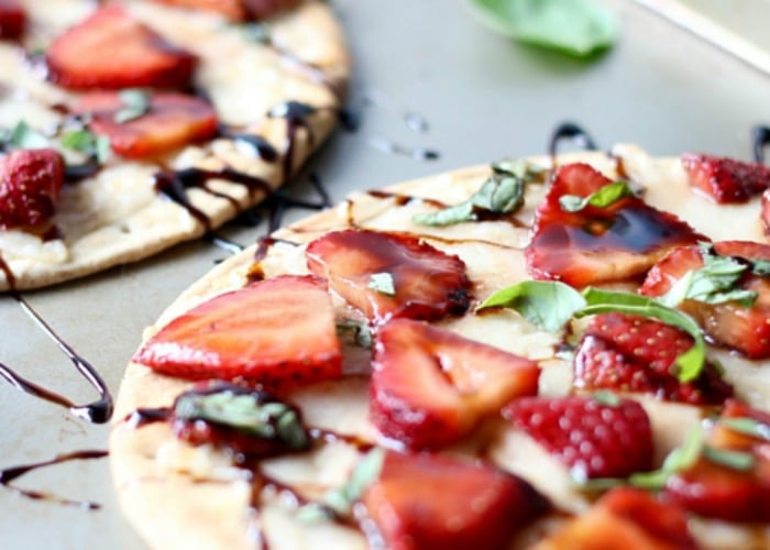 Strawberry Balsamic Flatbread 3