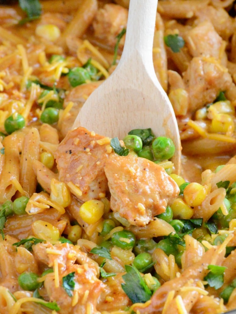 a one pan bbq chicken pasta recipe