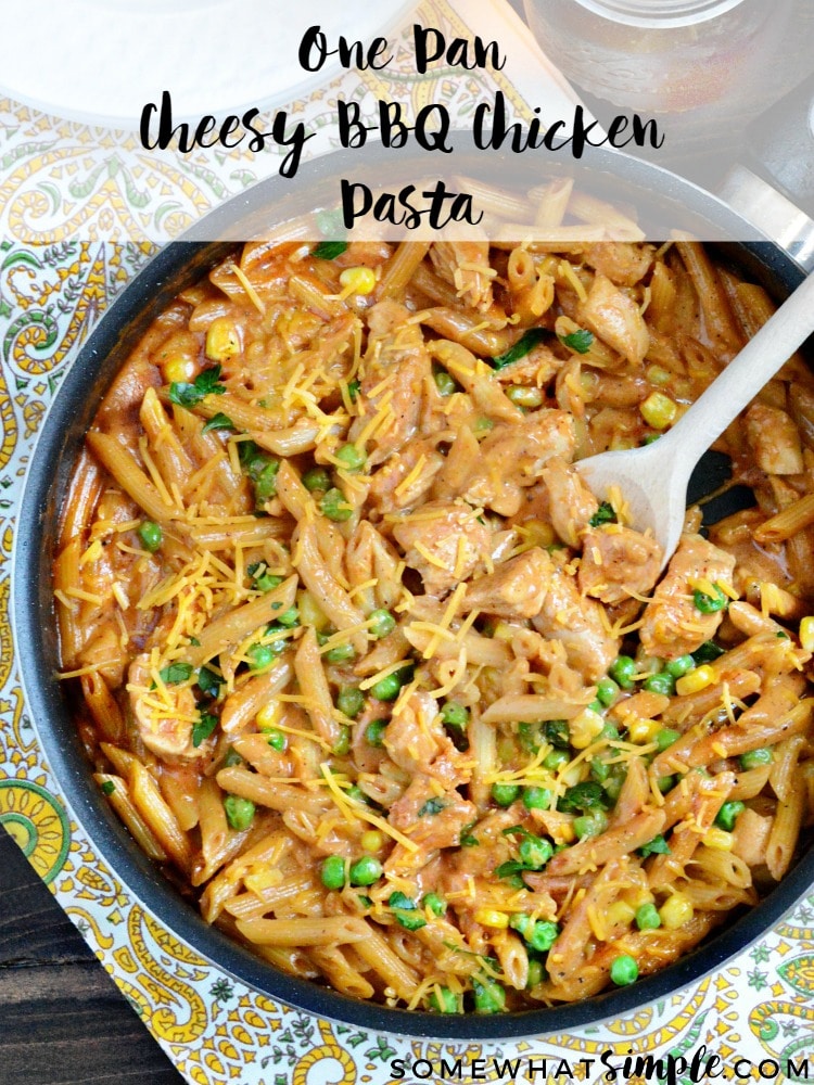 BBQ chicken pasta is a perfect dinner recipe for busy nights. This recipe is as easy as just throwing everything into the pan and cooking it. Made using one pan, it's easy to make and even easier to clean up. #bbqchickenpasta #onepotdinnerrecipe #easybbqchickenpastarecipe #chickenpasta via @somewhatsimple