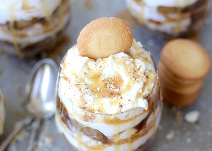 caramel-apple-cheesecake-trifle-with-cookies