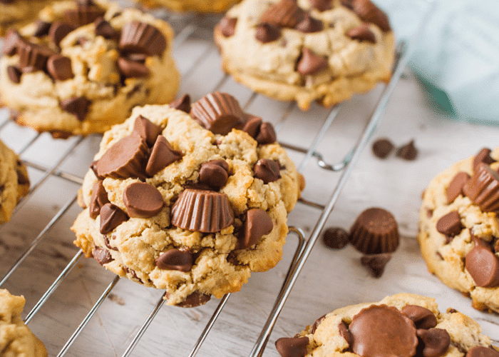 Peanut Butter Cups Cookies