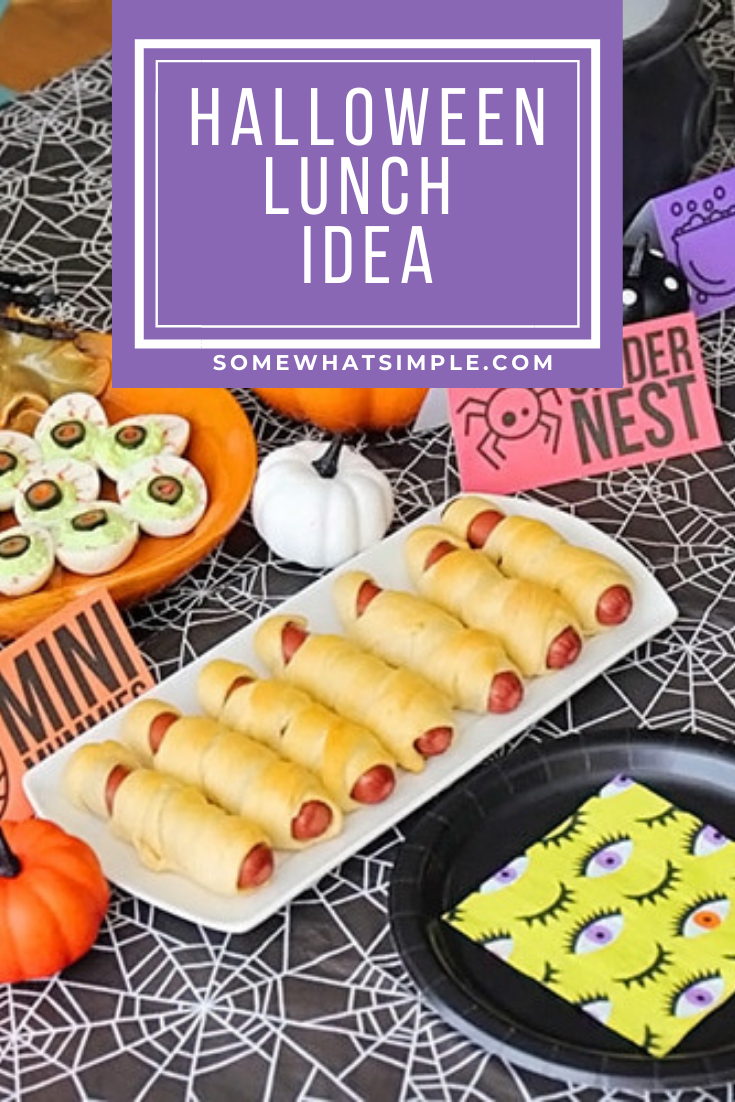 A Halloween lunch is a fun way to celebrate this spooky holiday with your kids! With fun food recipes to try there will be something everyone can enjoy. Plus, grab your free downloadable party food printables to make your table look its best! via @somewhatsimple