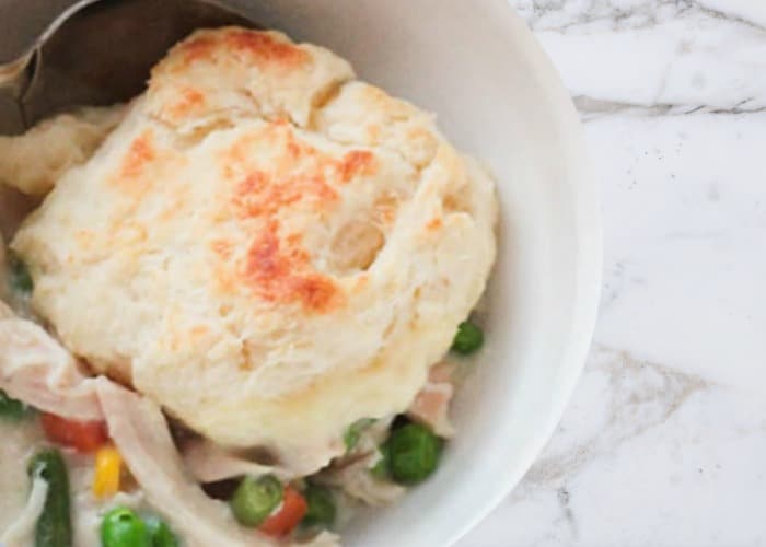 Biscuit Chicken Pot Pie Casserole