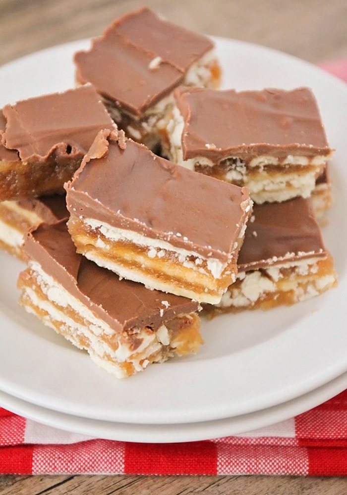 squares of toffee made with chocolate, brown sugar and club crackers