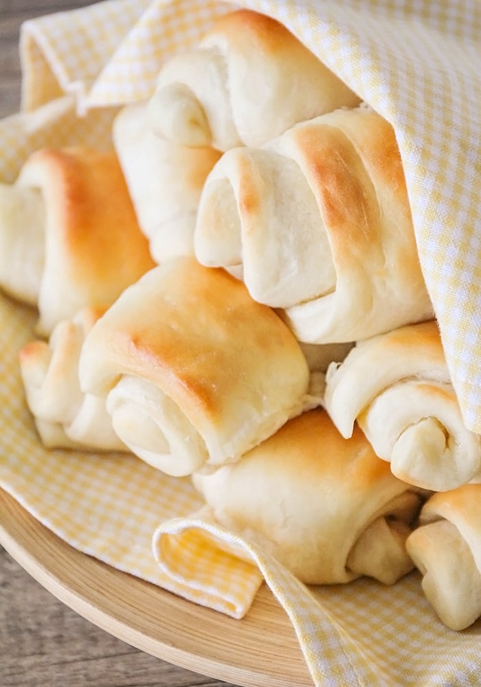 a basket of legendary lion house rolls