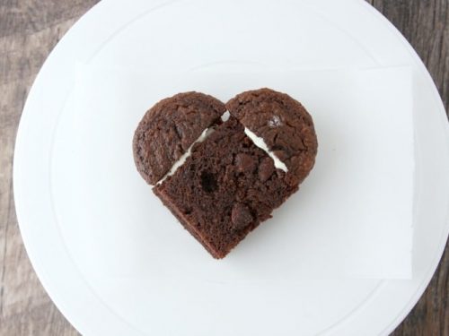 Mini heart discount cake pan