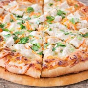 thai chicken pizza