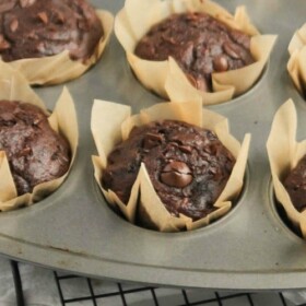 DIY Bakery Style Cupcake Liners