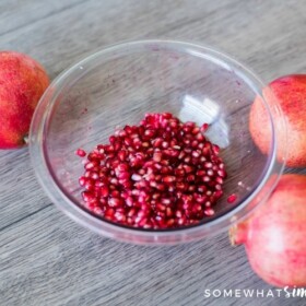 How to open a pomegranate