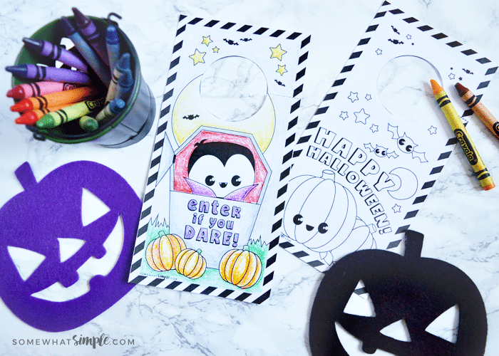 halloween door hangers printable coloring page from somewhat simple