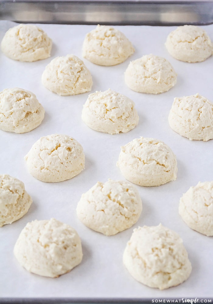 baked peppermint cheesecake cookies