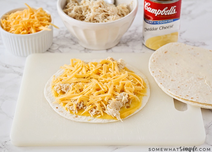 how to make chicken quesadillas