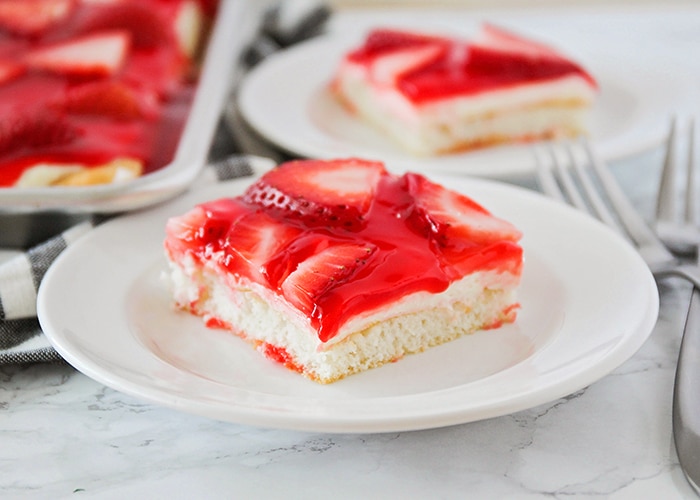 strawberry cake