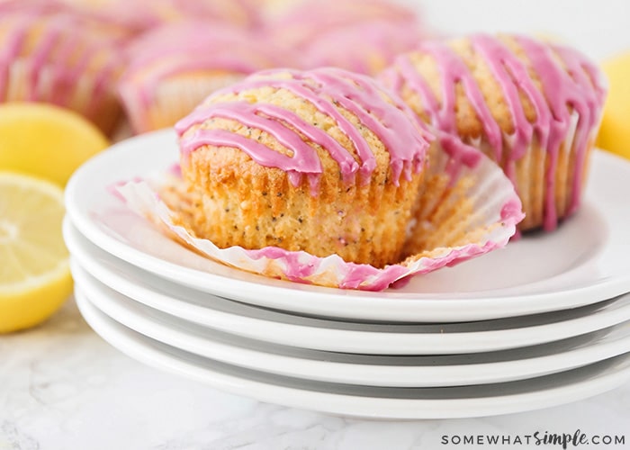 The Best Lemon Poppyseed muffins