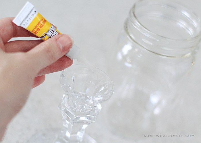 DIY Mason Jar Wine Glasses That Double as Party Favors - Sutter