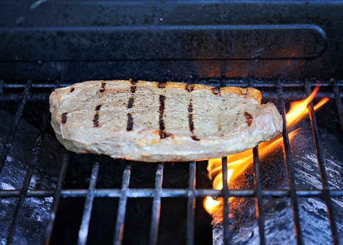 steak on the grill