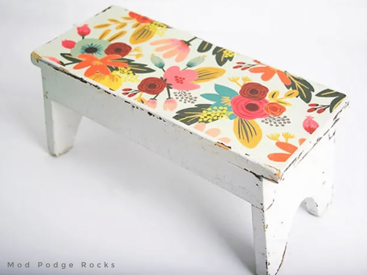 How to Mod Podge Fabric to Wood