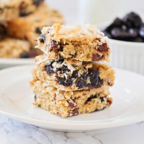 Oatmeal breakfast bars