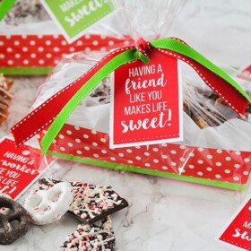 christmas gift baskets with treats inside