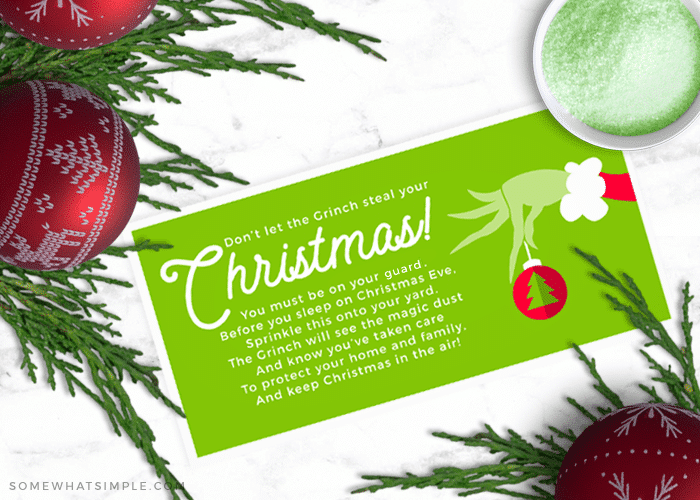 grinch dust tutorial  printable tag from somewhatsimple