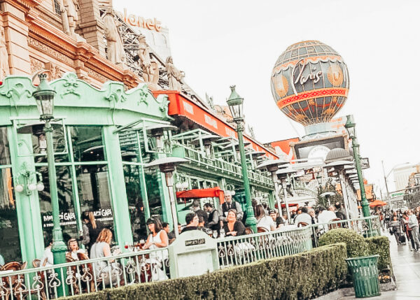 Best Restaurants In Las Vegas On The Strip | Somewhat Simple