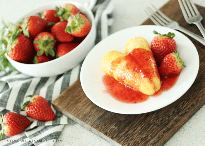 Heart-Shaped Valentines Dessert Twinkies