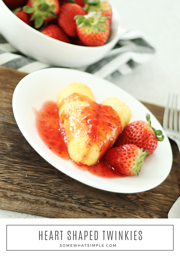 Kids love these heart-shaped Valentine Twinkies, and they are seriously one of the easiest Valentines desserts ever!  via @somewhatsimple