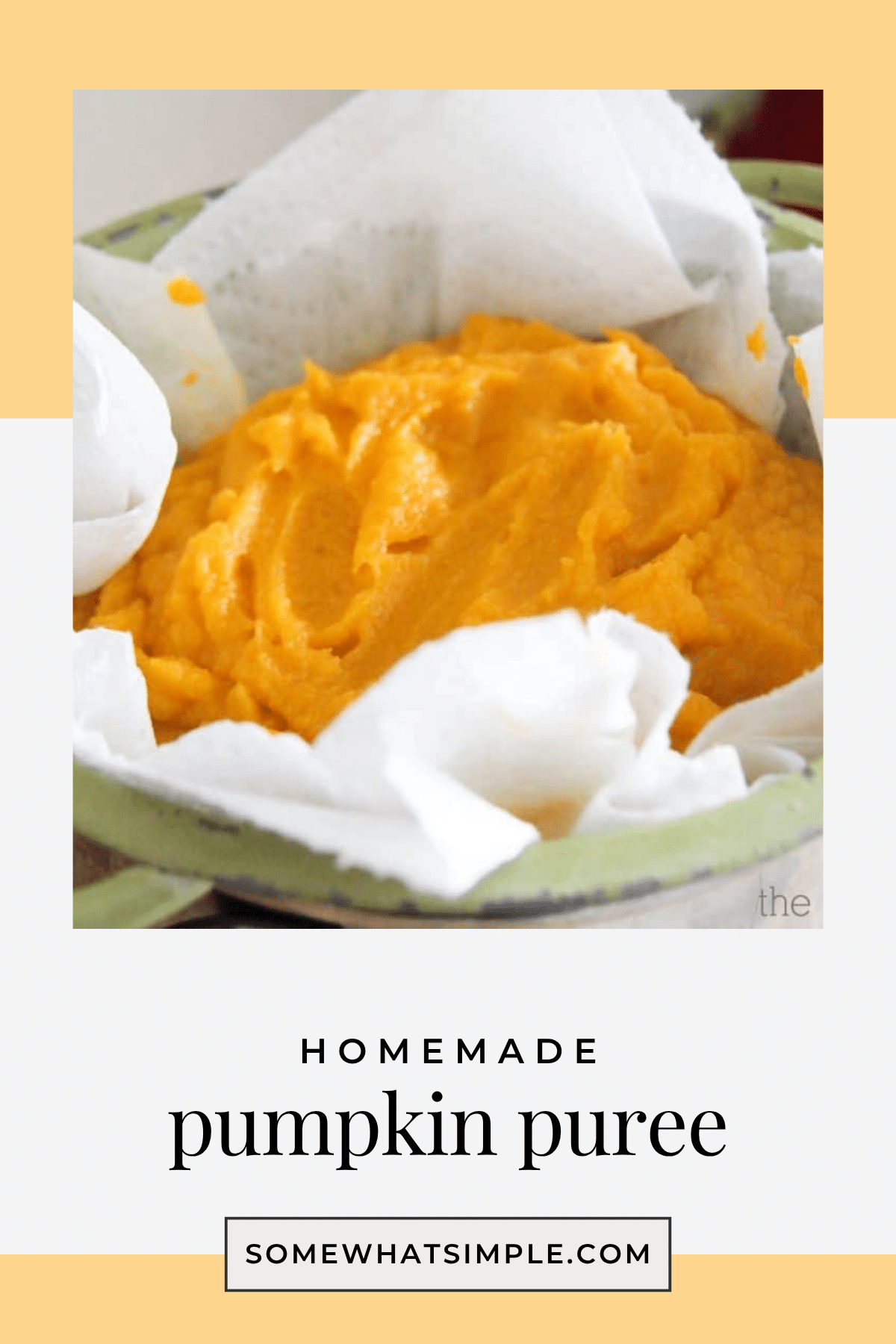 This 2-ingredient homemade pumpkin puree recipe is so easy to make that you'll kick yourself for not trying it earlier! via @somewhatsimple