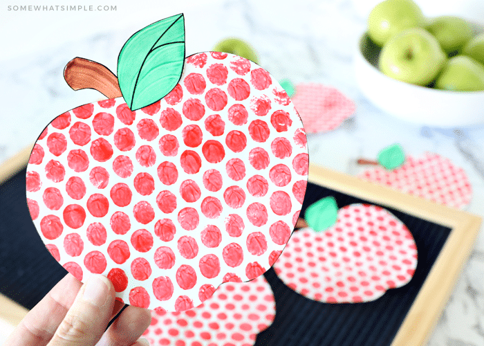 how to paint apples with bubble wrap