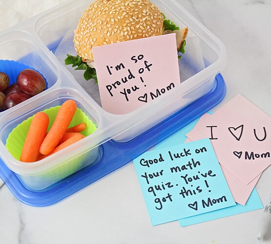 note from mom in a kids school lunch