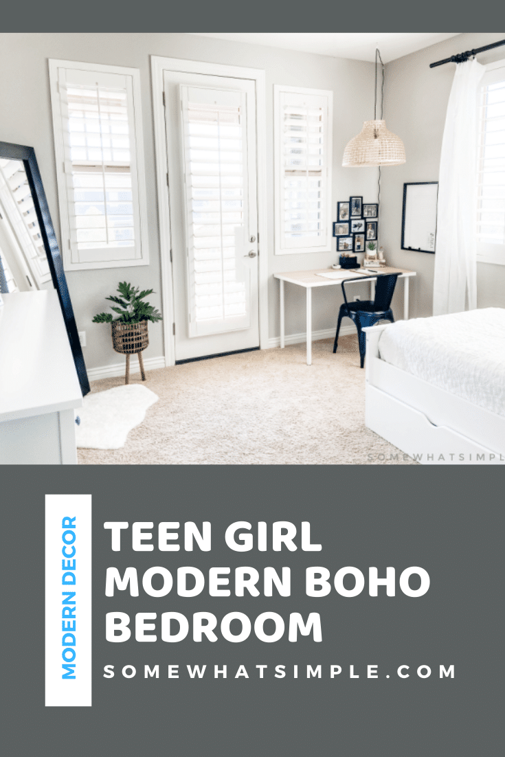Leah's bedroom gets a fresh new design, featuring bold blacks and whites and natural textures. This modern boho bedroom is comfortable, clean, and captivating! This modern decor is perfect and something every teen girl will love! via @somewhatsimple