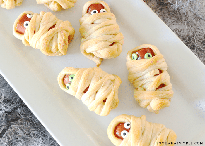 Halloween mummy hot dogs